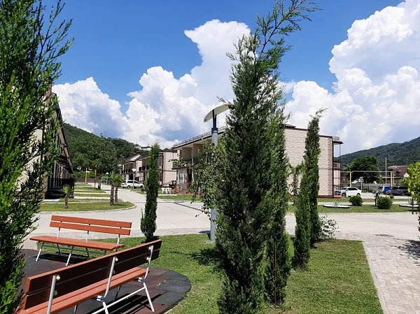 Таунхаус с отделкой 88,6 кв.м в Сочи в Эко-курорте "Тюльпановка" - Фото 2