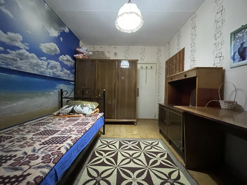 Комната Королева, дом 18 - Фото 1