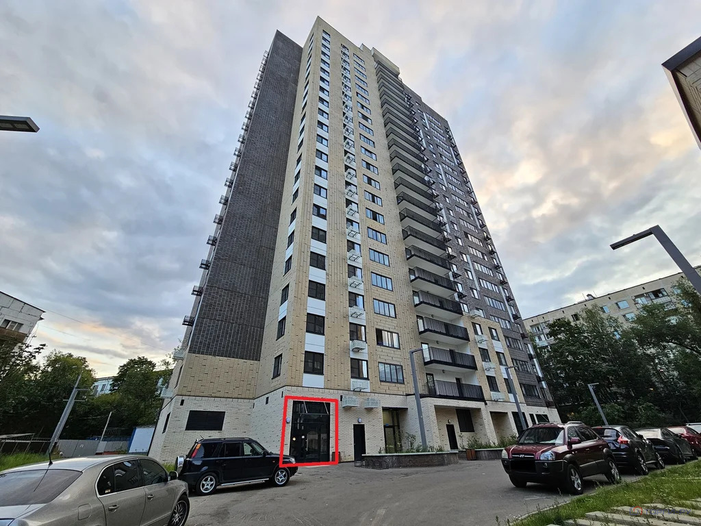 Продажа торгового помещения, ул. Лавочкина - Фото 2