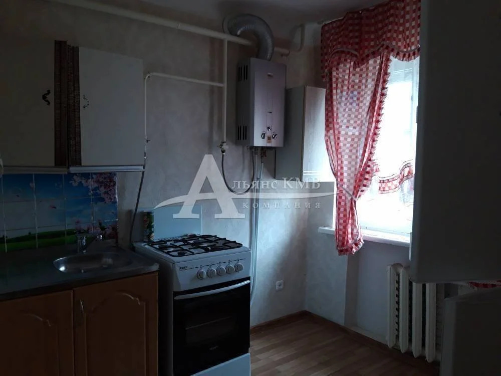 Продажа квартиры, Минеральные Воды, ул. 50 лет Октября - Фото 2