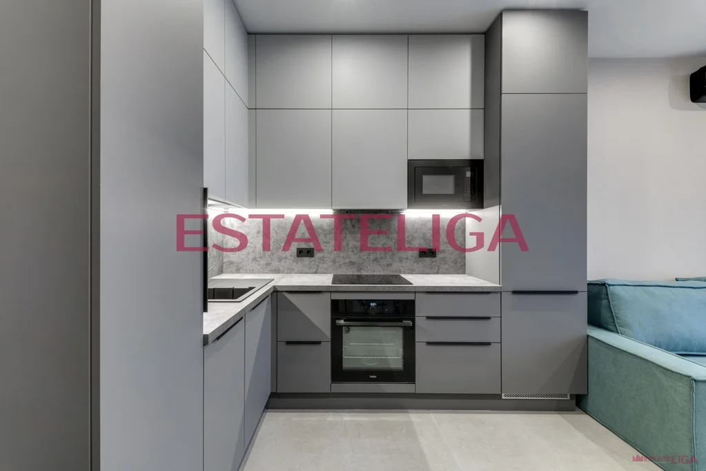 Продажа квартиры, улица Василия Ланового - Фото 2