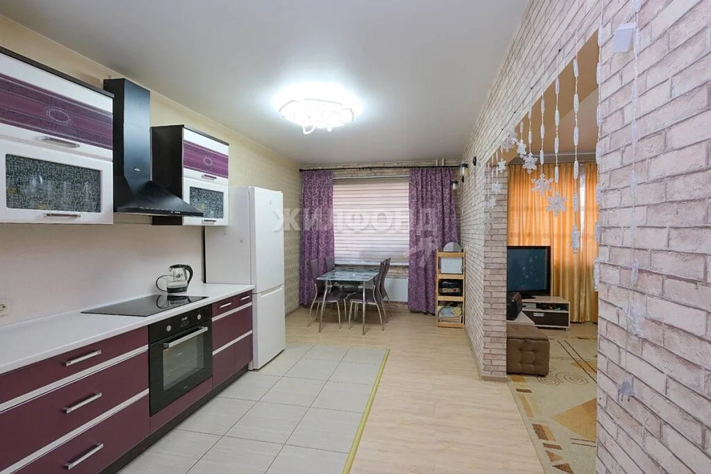 Продажа квартиры, Новосибирск, Сержанта Коротаева - Фото 1