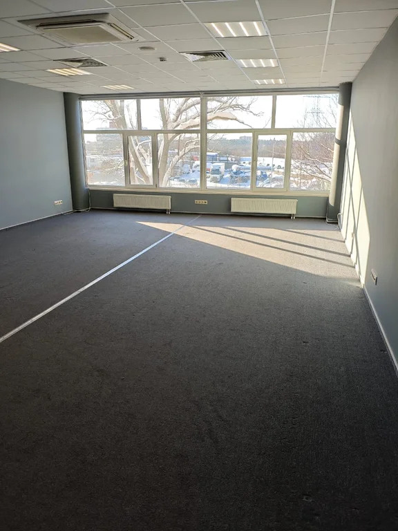 Светлое помещение под офис в аренду 65 м2 в бизнес-центре. - Фото 1