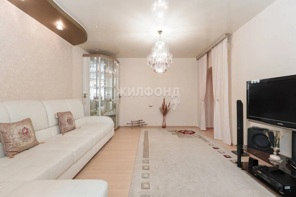 Продажа квартиры, Новосибирск, ул. Кошурникова - Фото 3