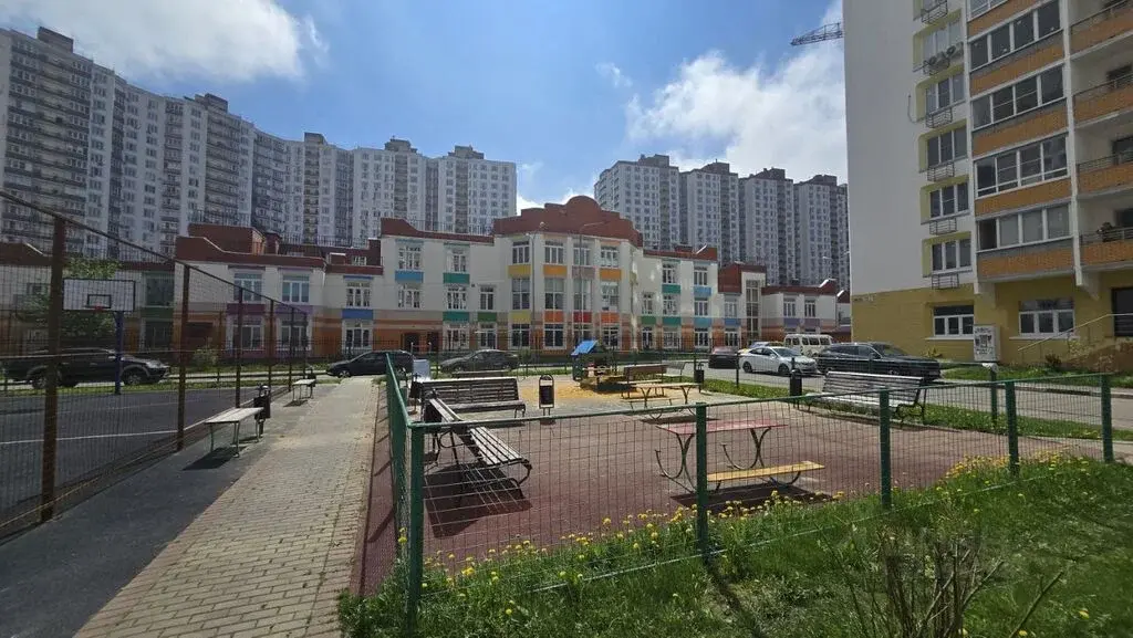 Купить трехкомнатную квартиру 94.2м ул. Доркина, 6, Дзержинский, ... - Фото 3