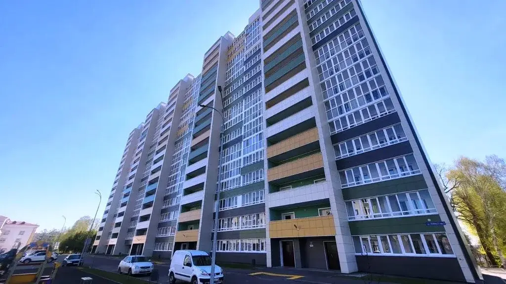 Продаю 1 комнатную квартиру-студию с ремонтом в новом ЖК "Родина" - Фото 0