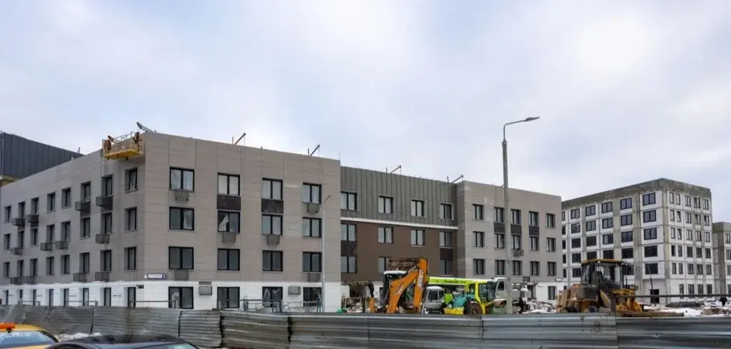 Ст., с.Николо-Урюпино, ЖК "Левобережный"ул.Сергея Жадобкина, д.9 - Фото 1