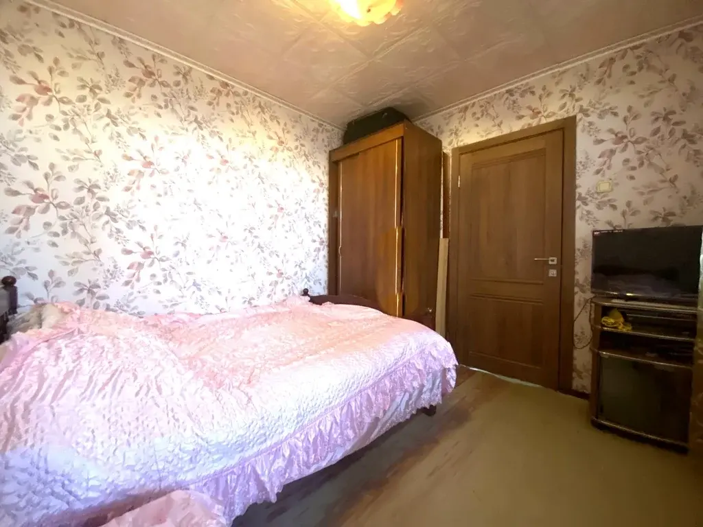 Трехкомнатная квартира в 4-м микрорайоне, дом 3 - Фото 12