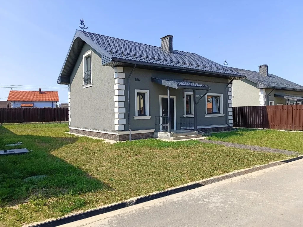 Коттедж 156 м2 с отделкой на участке 6 сот. - Фото 0