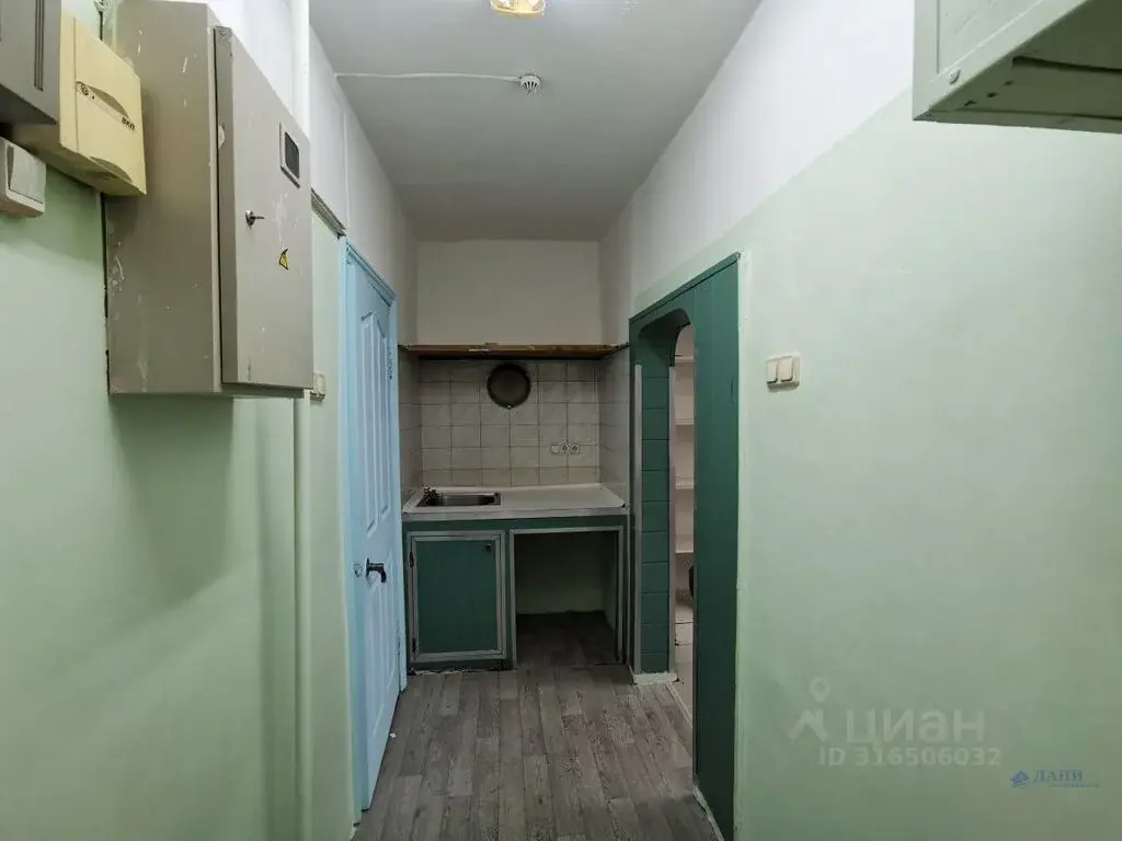 Продаю помещение свободного назначения 50.3м ул. Зайцева, 25, Магадан, - Фото 6