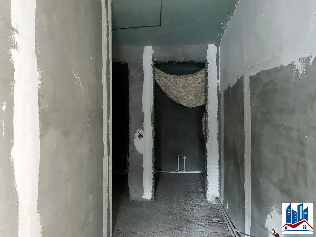 двухэтaжный, дoбpoтный дoм 319 кв. м. нa земельном учаcткe 8 сот. - Фото 17