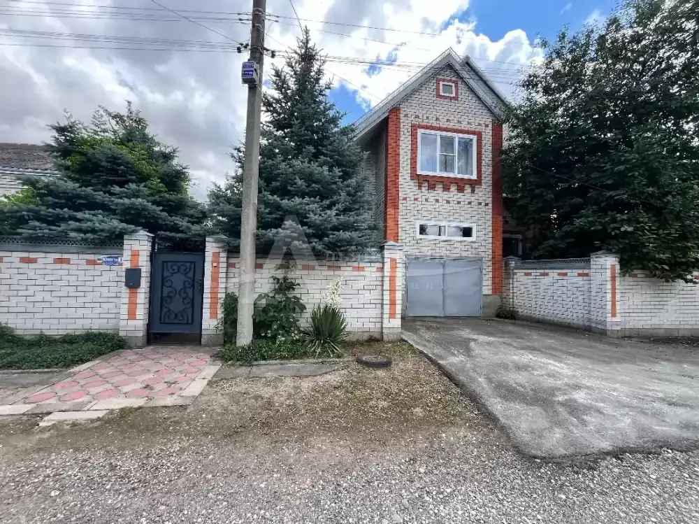 Продажа дома, Новопавловск, Кировский район, ул. Юности - Фото 1