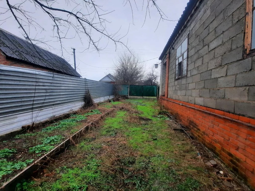 Продажа дома, Ильский, Северский район - Фото 1