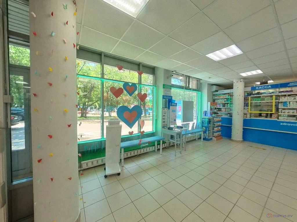Продажа торгового помещения, ул. Авангардная - Фото 2