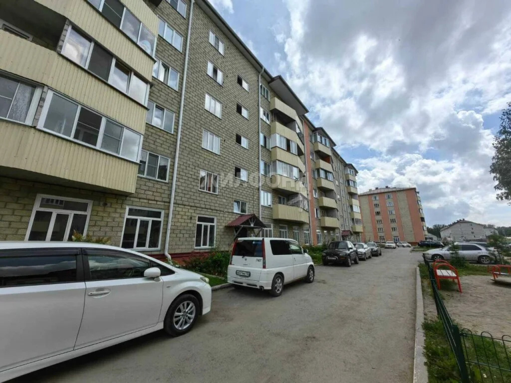 Продажа квартиры, Октябрьский, Мошковский район, Согласия - Фото 1