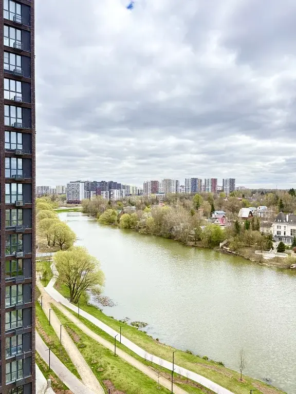 Продажа 2х к.кв. с видом на воду в ЖК Прокшино - Фото 1