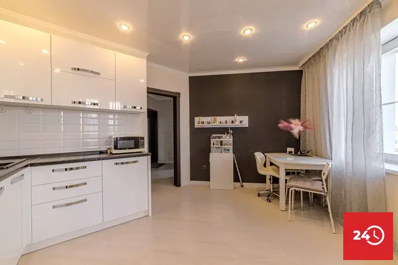 В продаже 1-ка площадью 43,4 кв.м. с идеальным ремонтом Светлая 13 - Фото 1