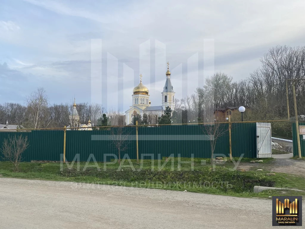 Слобода петровка фото. Остров Захламинский Омск. Реалспорт Арена