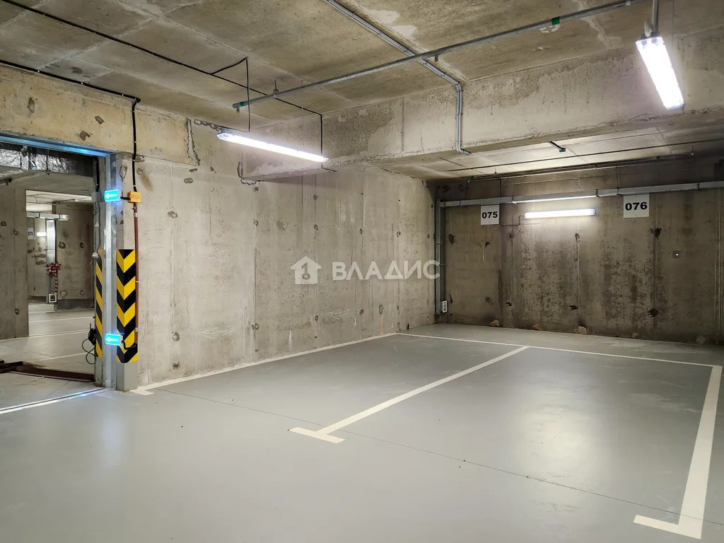 Санкт-Петербург, Черниговская улица, гараж 13 кв.м. на продажу - Фото 2