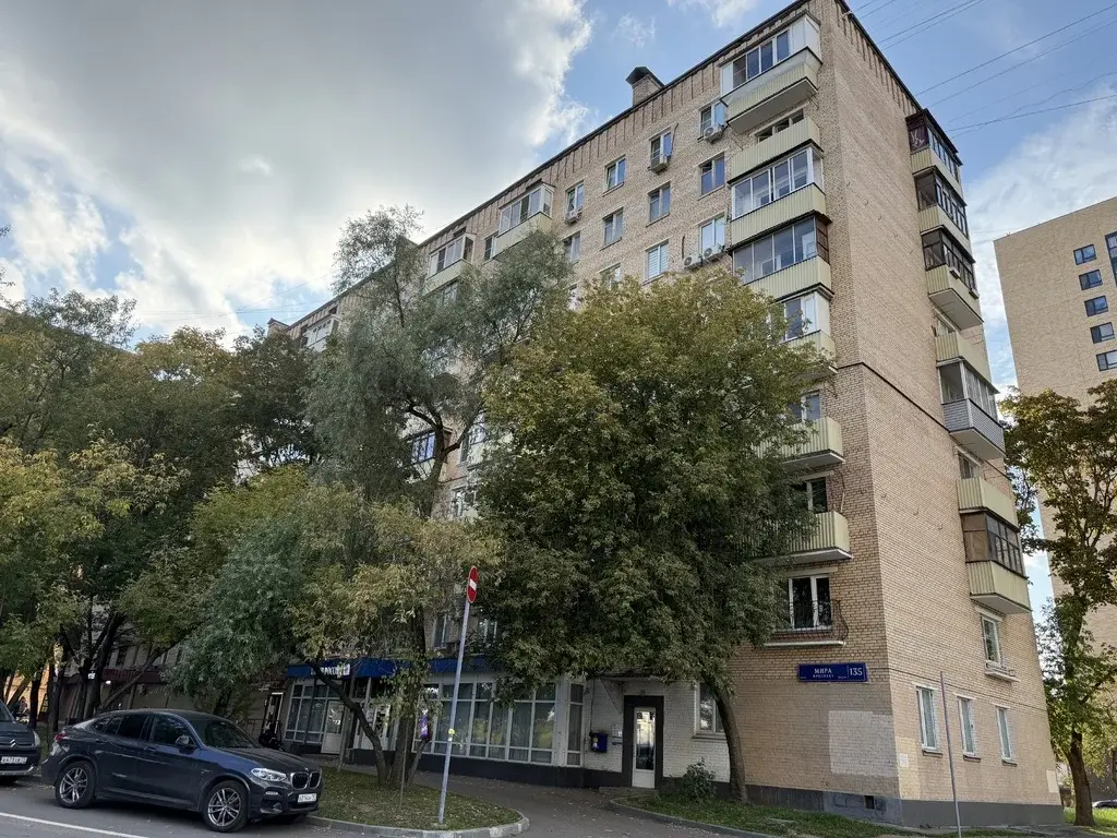 Квартира с изолированными комнатами с окнами во двор - Фото 1