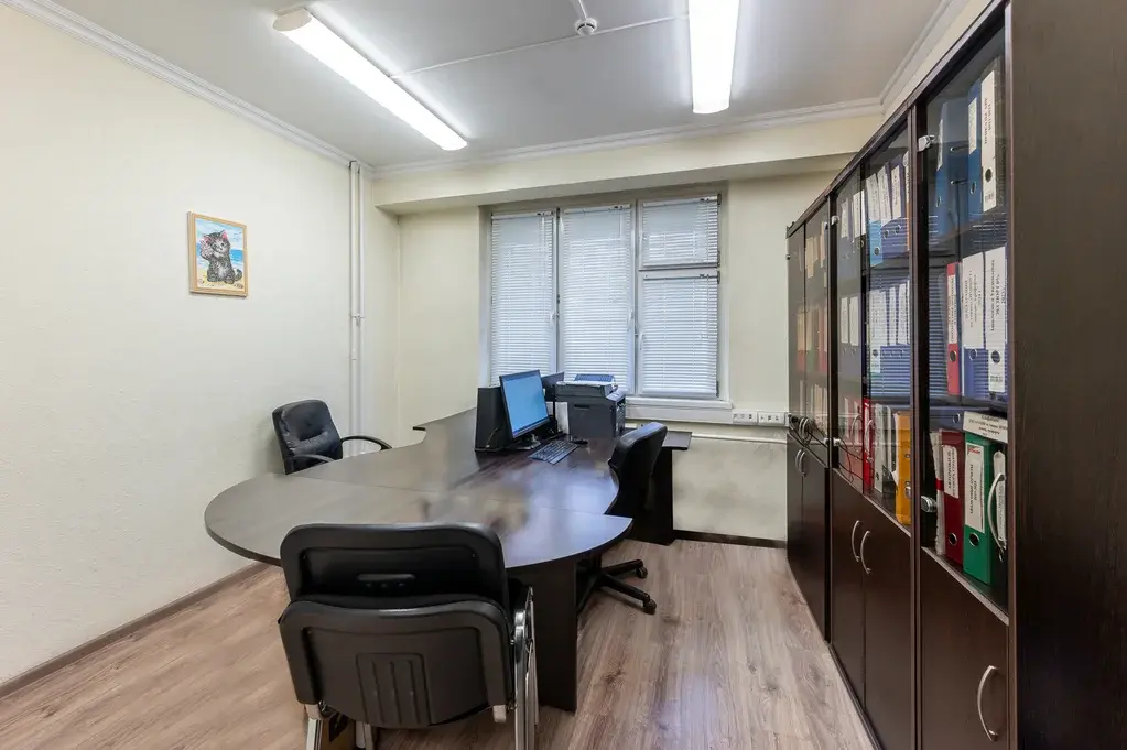 Офисное помещение в городе Московский - Фото 1