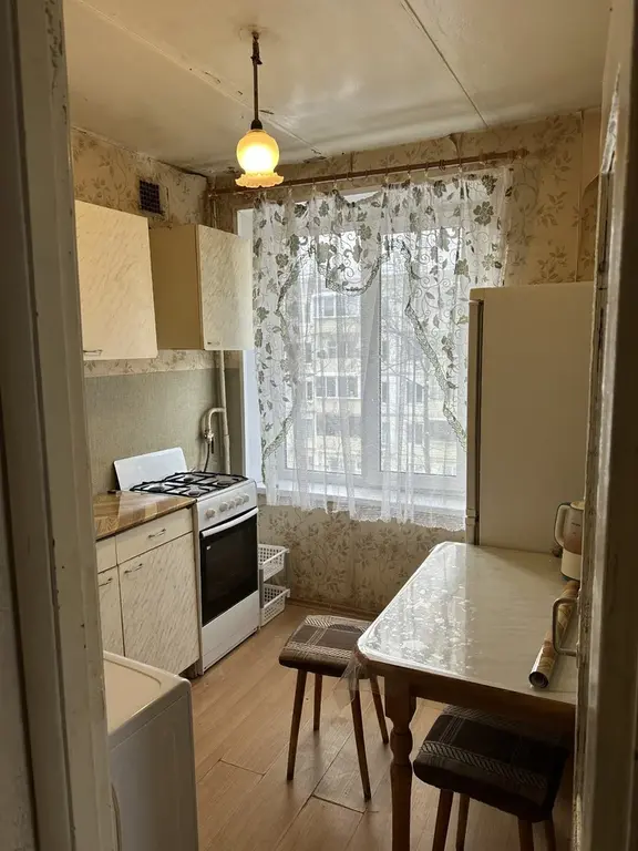 Однушку в Мытищах Общ.пл. 33 кв.м в 5-ти этажке на ул. Матросова Сдаю - Фото 1