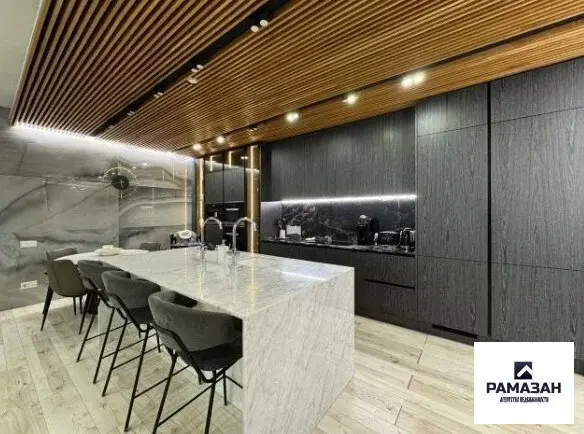 5-ком квартира ул.Альберта Камалеева, д.1 - Фото 2