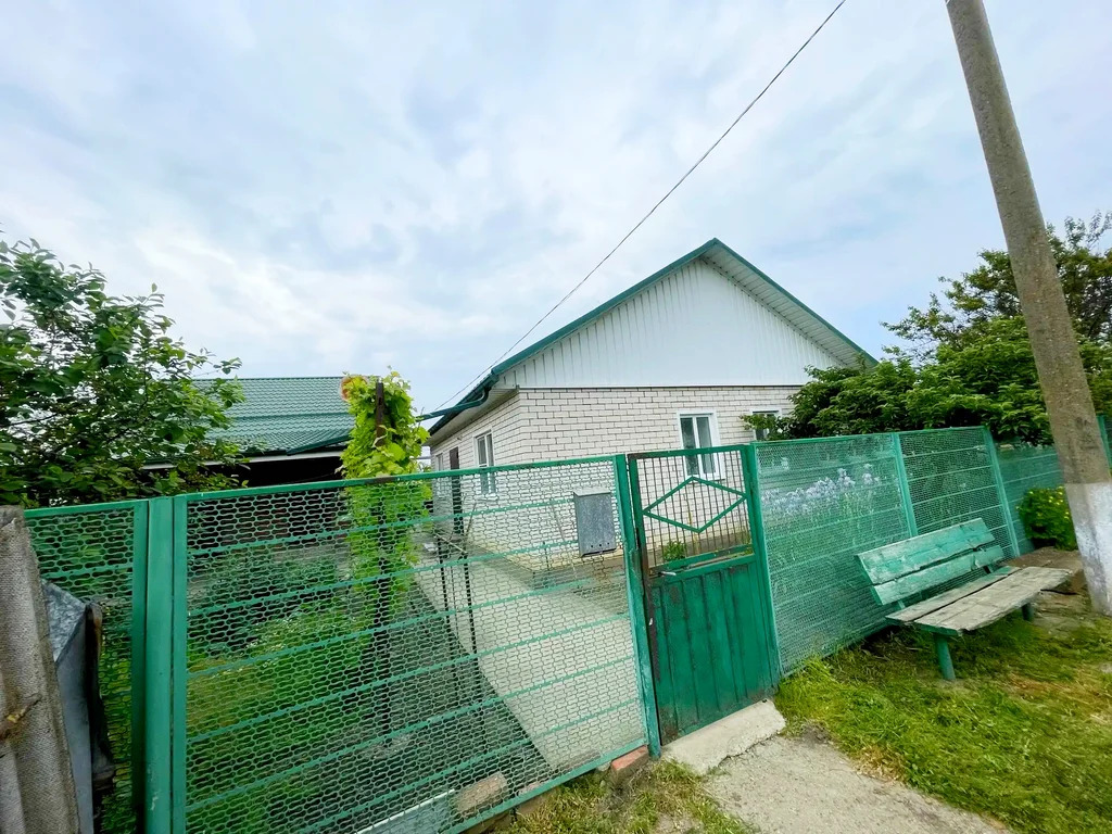 Продажа дома, Староджерелиевская, Красноармейский район, ул. Таманская - Фото 1