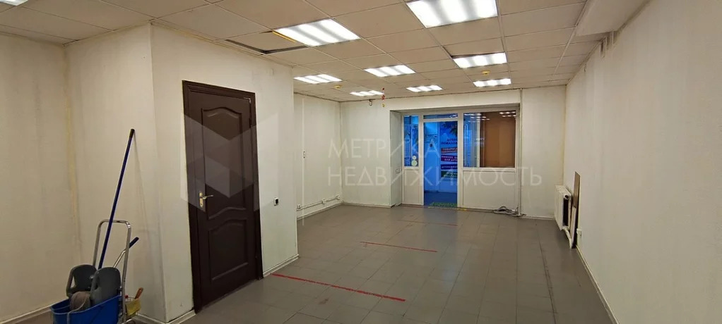 Продажа торгового помещения, Тюмень, г Тюмень - Фото 1