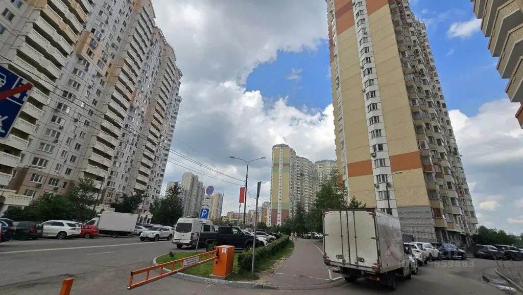 Продаю трехкомнатную квартиру 76.5м бул. Красногорский, 28, ... - Фото 3