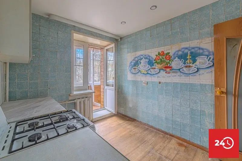 Продается 2 комнатная квартира на Южной поляне с удачным расположением - Фото 10