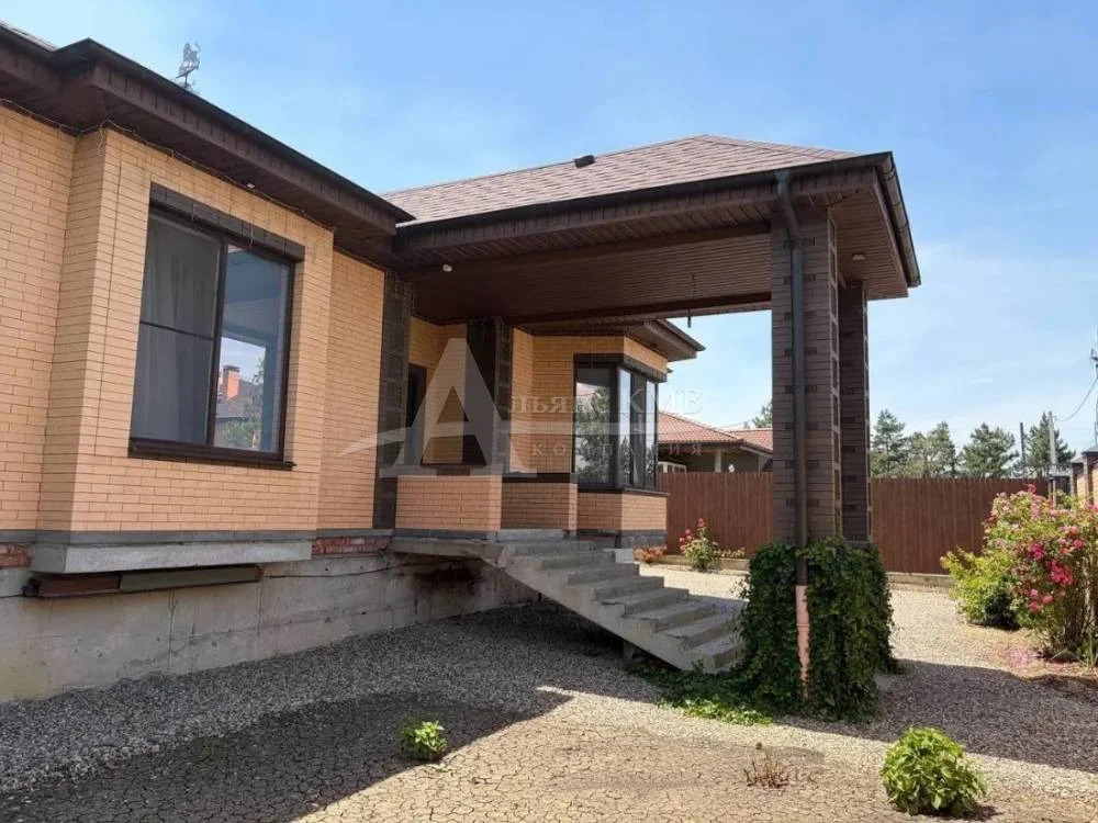 Продажа дома, Минеральные Воды, Ромашковый пер. - Фото 2