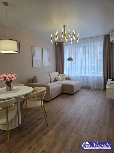 Продажа квартиры, Батайск, СЕВЕРНАЯ ЗВЕЗДА улица - Фото 1