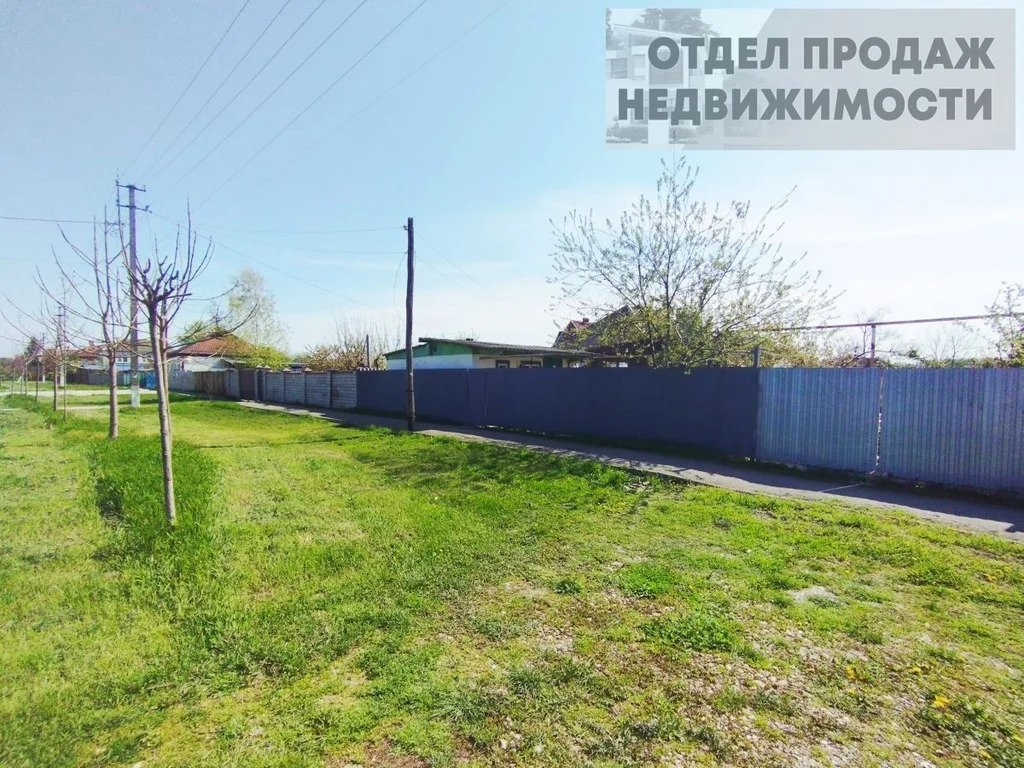 Участок на две улицы - Фото 0