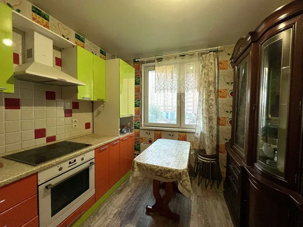 1-я квартира в д. Сапроново, мкр. Купелинка, к-л Северный, дом 10 - Фото 4