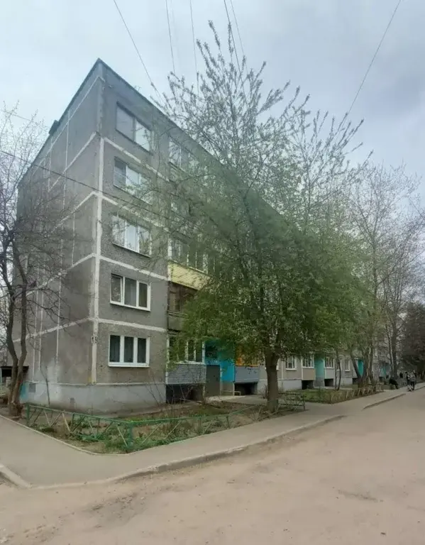 1 комнатная квартира с мебелью - Фото 1