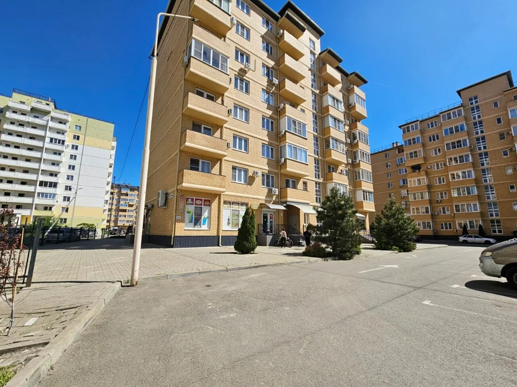 Продажа квартиры, Афипский, Северский район, ул. 50 лет Октября - Фото 0