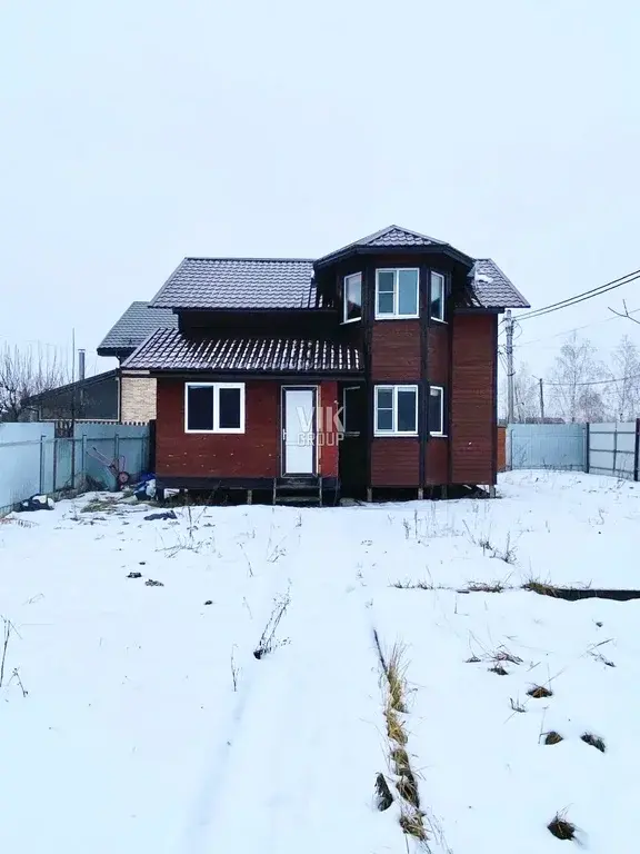 Продается отличный двухэтажный жилой коттедж в деревне Манушкино - Фото 1