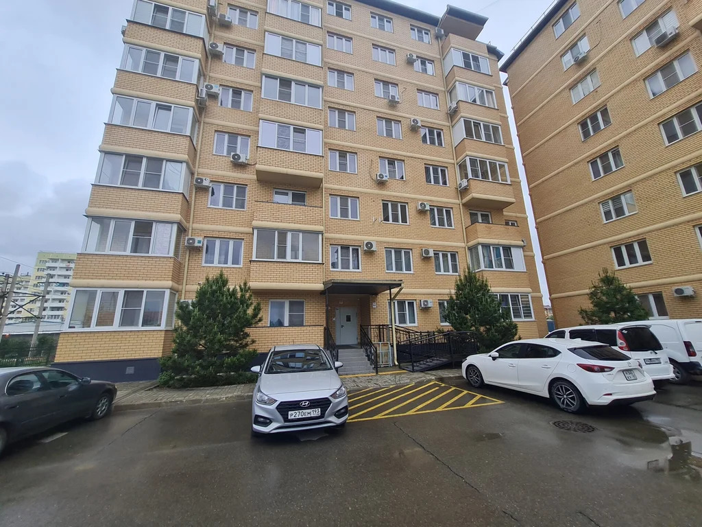Продажа квартиры, Афипский, Северский район, ул. 50 лет Октября - Фото 0