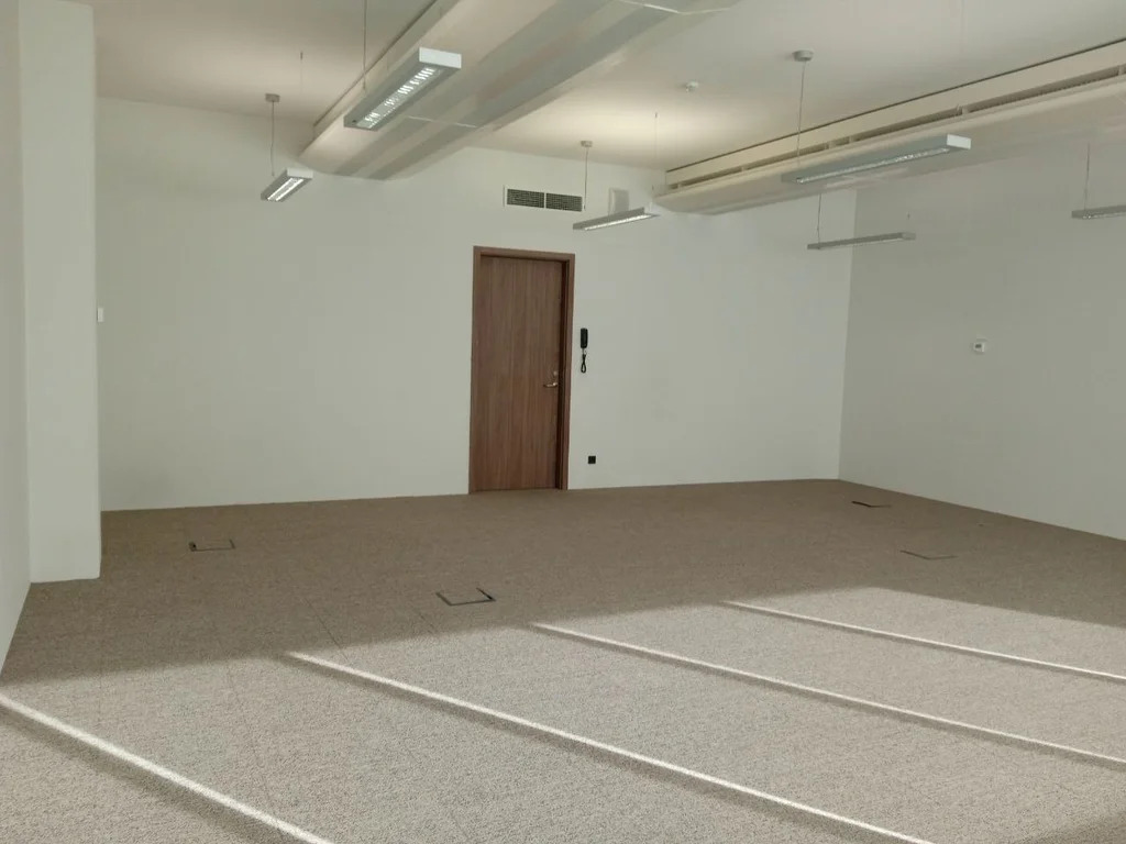 Аренда офиса 64.6 м2 - Фото 1