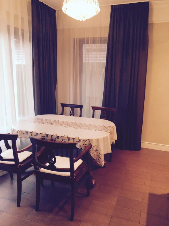 В аренду: коттедж 212 м2. - Фото 2