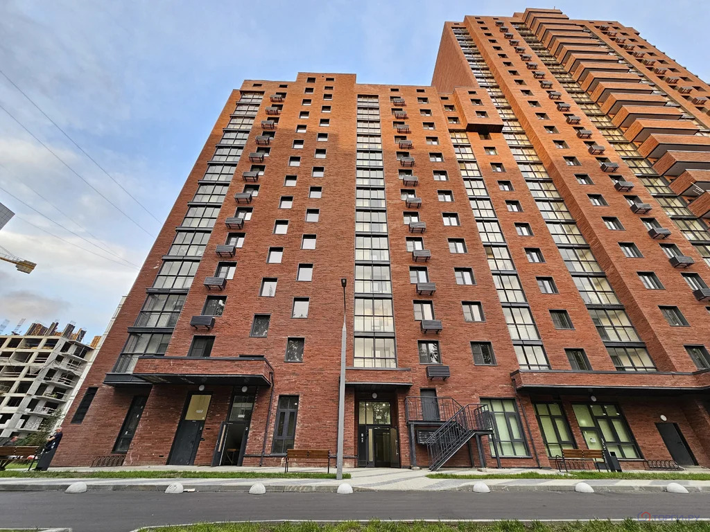 Продажа торгового помещения, ул. Артюхиной - Фото 2