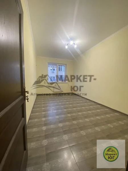 Продам 2-х комн квартиру в г Абинске (ном. объекта: 6657) - Фото 4