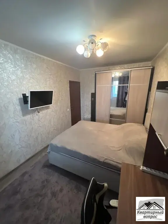 продажа 1/2 доли в 3 к.кв. Москва проезд Карамзина д.5 - Фото 1