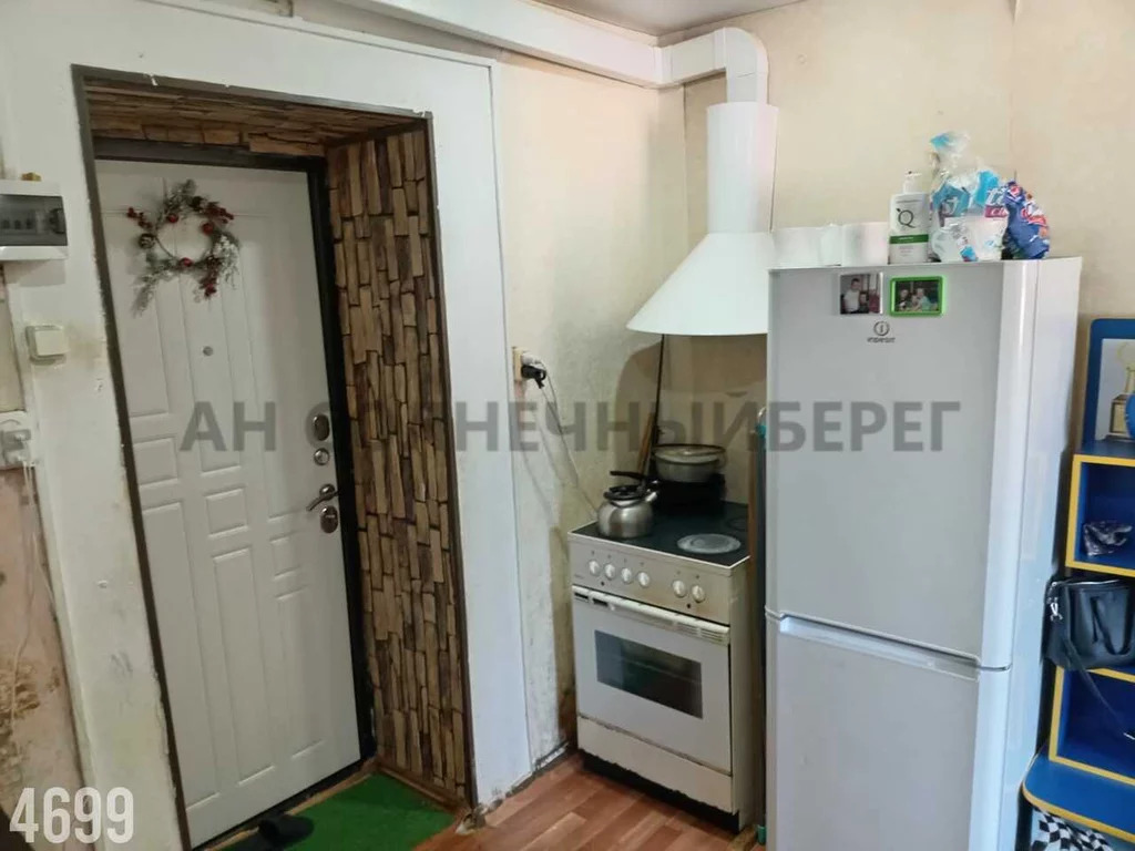 Продажа комнаты, Туапсе, Туапсинский район, Улица Галины Петровой, 11 - Фото 0