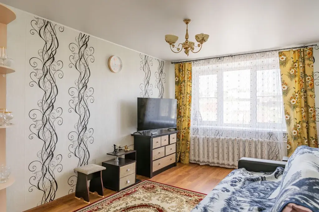 Продается шикарная двухкомнатная квартира в центре Нязепетровс - Фото 13