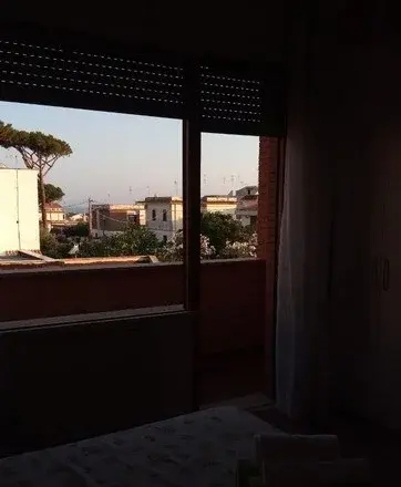 Квартира с мансардой в Анцио, Италия - Фото 6