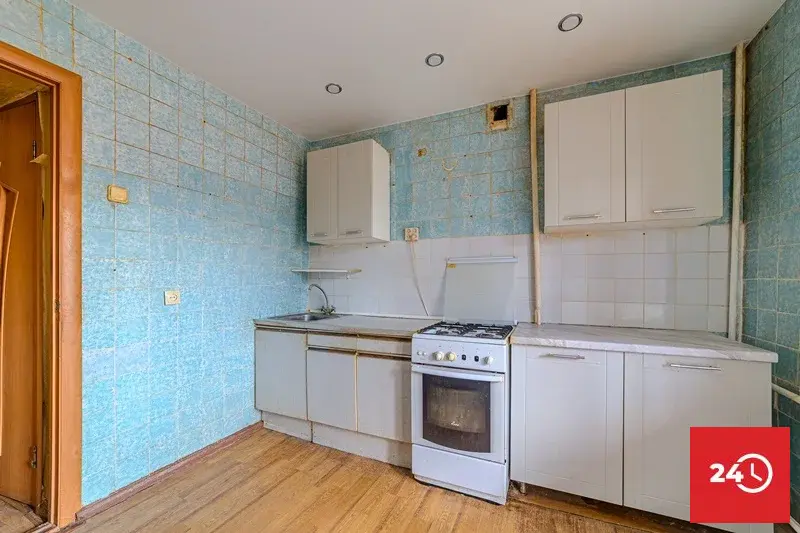 Продается 2 комнатная квартира на Южной поляне с удачным расположением - Фото 11