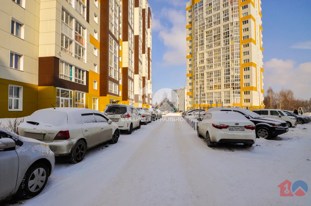 городской округ Новосибирск, Новосибирск, улица Герцена, д.11/1, ... - Фото 6