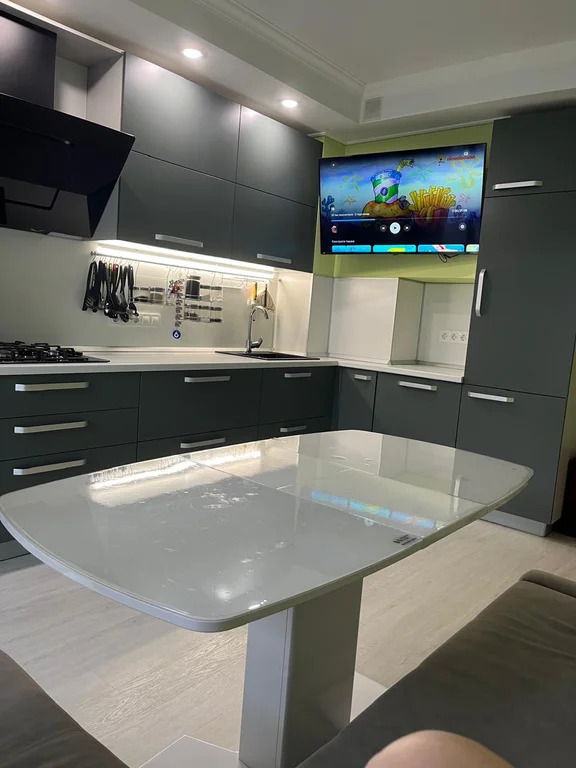 Продается 2-комн. квартира 63.3 кв.м. - Фото 1